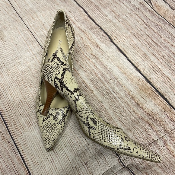 Enzo Angiolini snakeskin, print cream brown heeled pointy toe shoes size 7.5 - Picture 1 of 8